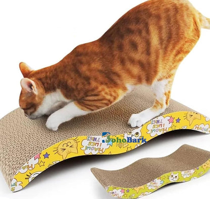 Wavy cat scratcher